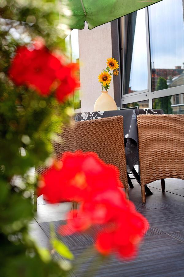 Hotel Restauracja Teczowa Luban Ruang foto